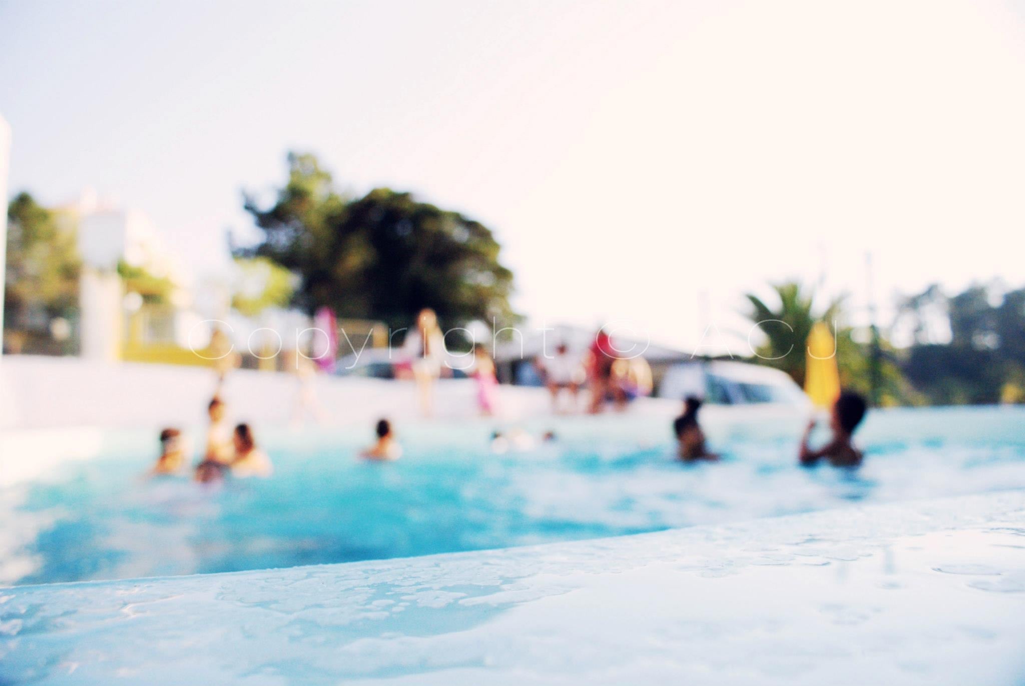 414993_220992581361898_372866782_o